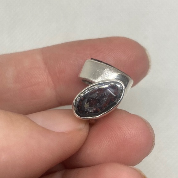 Geode Druzy Studs - Picture 2 of 7